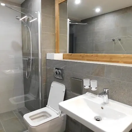 Wellness Tatranska Strba Штрбске-Плесо